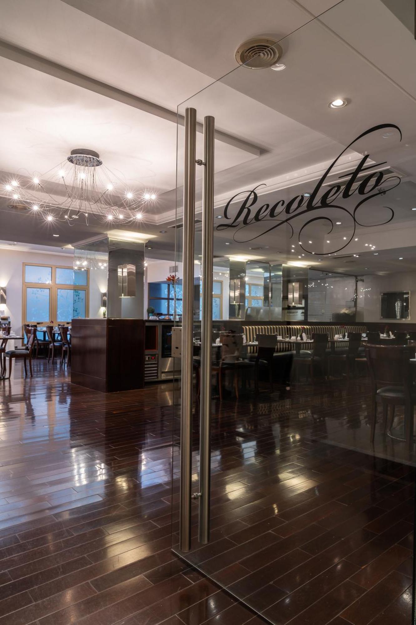 Hotel Intersur Recoleta Буенос-Айрес Екстер'єр фото