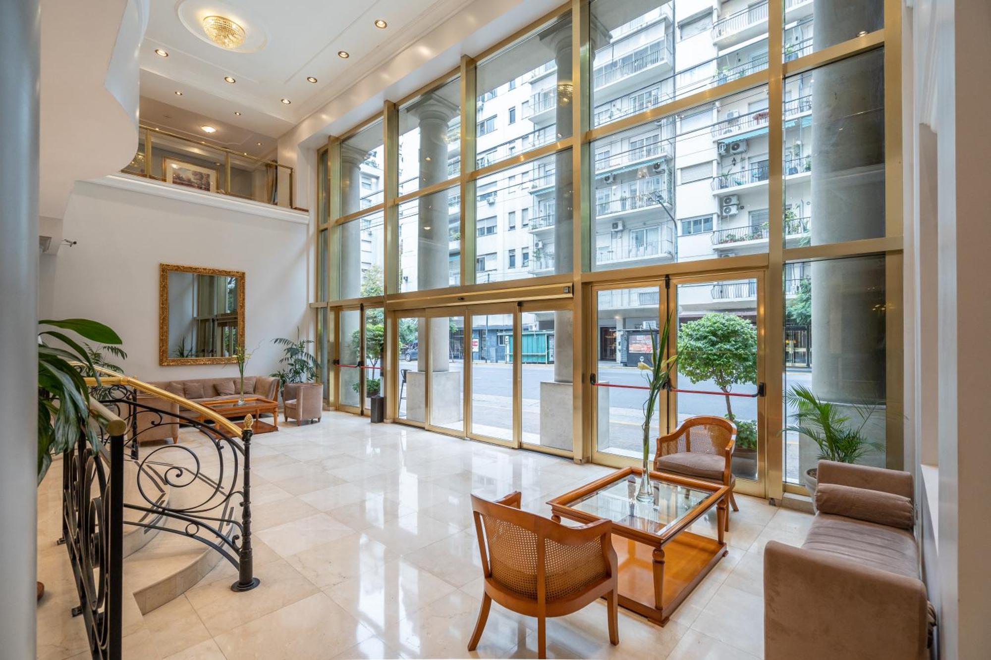 Hotel Intersur Recoleta Буенос-Айрес Екстер'єр фото