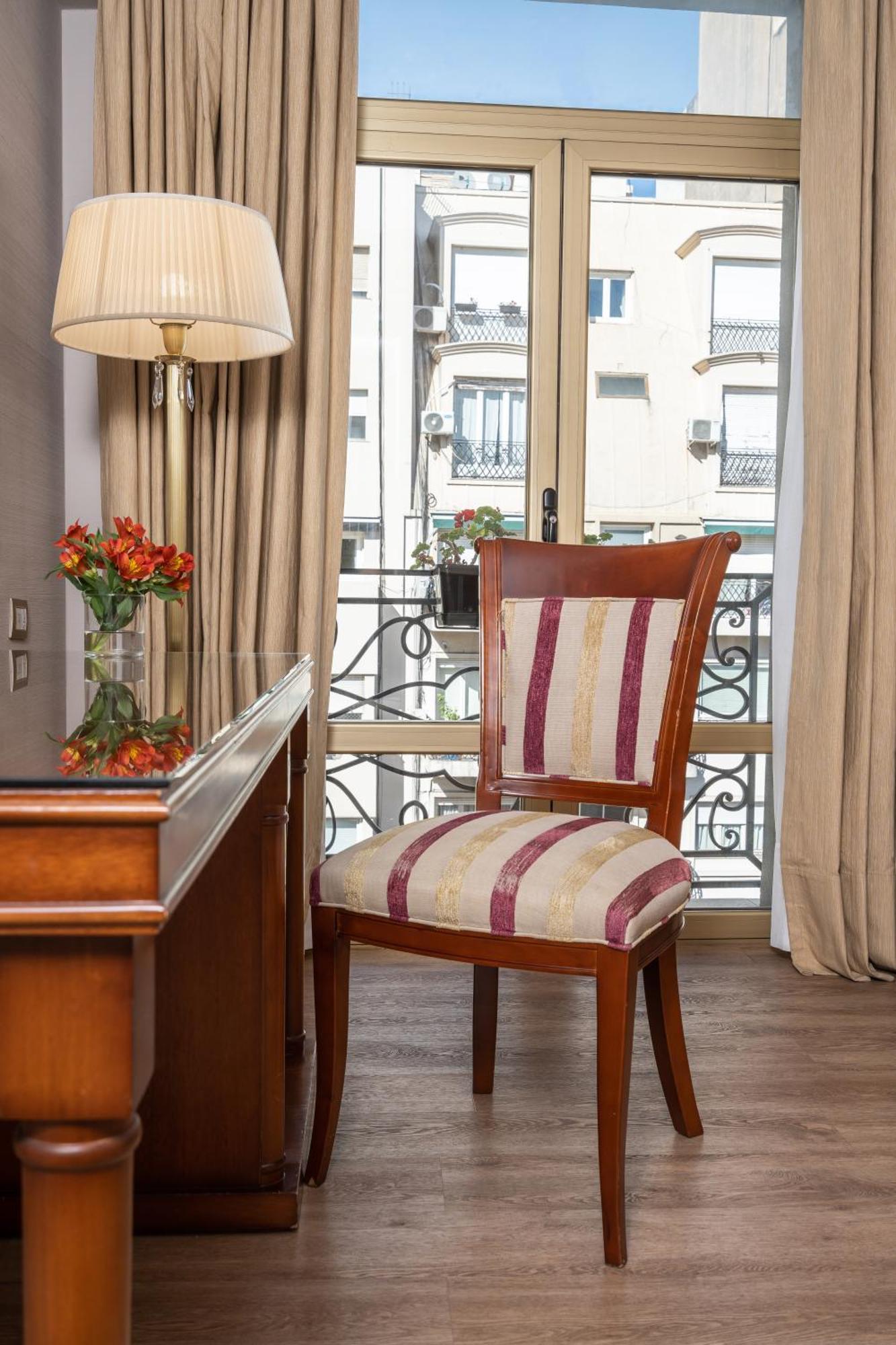 Hotel Intersur Recoleta Буенос-Айрес Екстер'єр фото